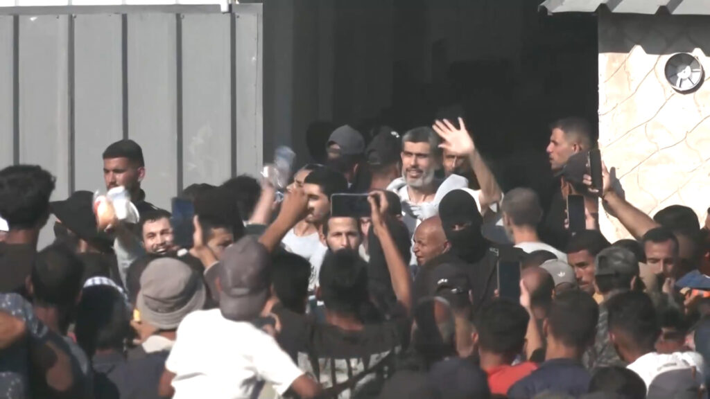 Released Palestinian detainees arrive in Gaza | Gaza