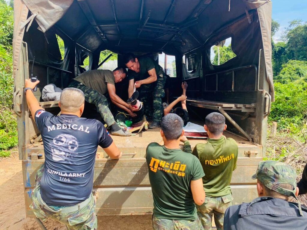 Thailand suspends Cambodia peace deal after landmine blast | Border Disputes News