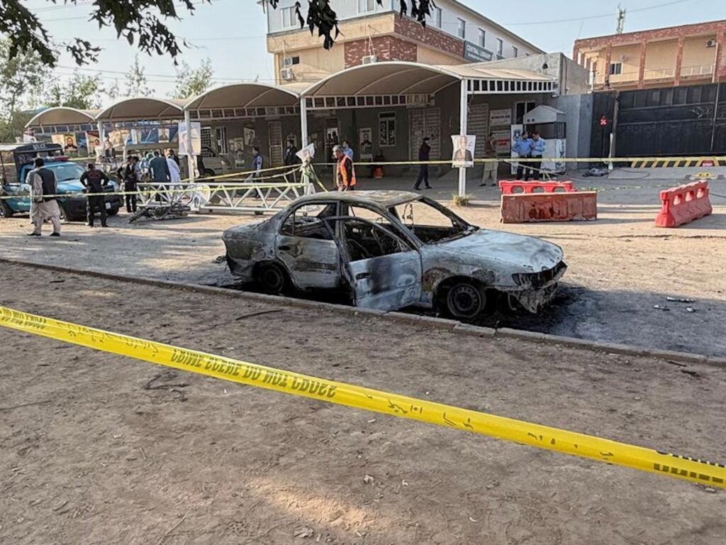 ‘Utter pandemonium’: Witnesses recall chaos after Islamabad suicide bombing | Armed Groups News