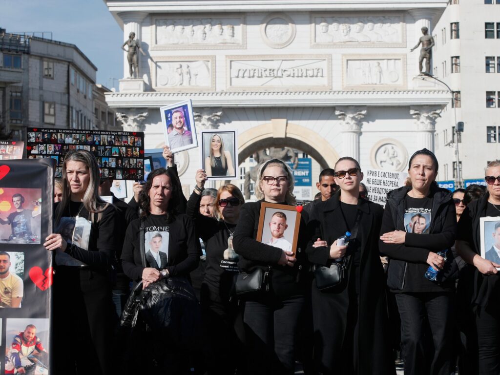 Thousands rally in N Macedonia ahead of trial over deadly nightclub fire | News