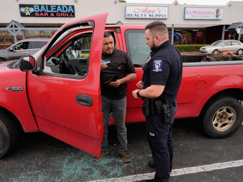 US immigration crackdown, arrests under way in Charlotte, North Carolina | Donald Trump News