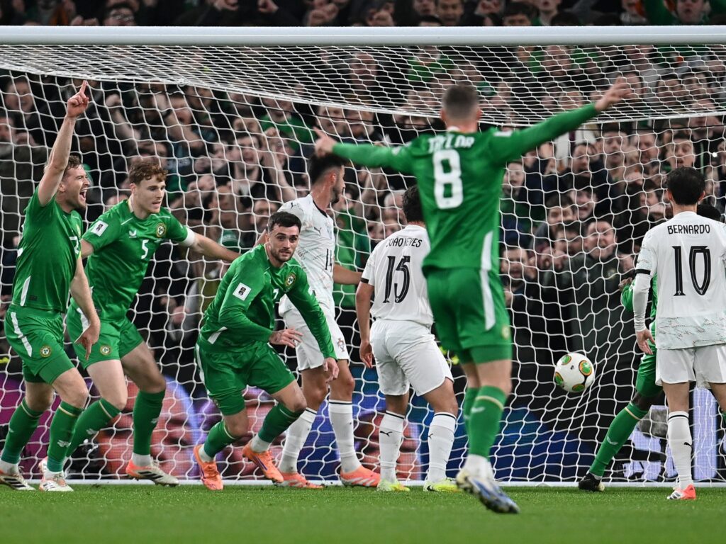 Ronaldo sent off as Ireland stun Portugal to keep World Cup hopes alive | Football News