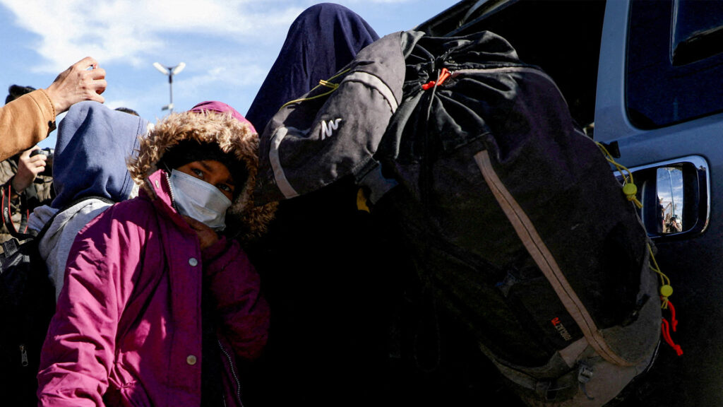 Australia refuses to repatriate ISIL relatives from Syrian camp | Syria’s War
