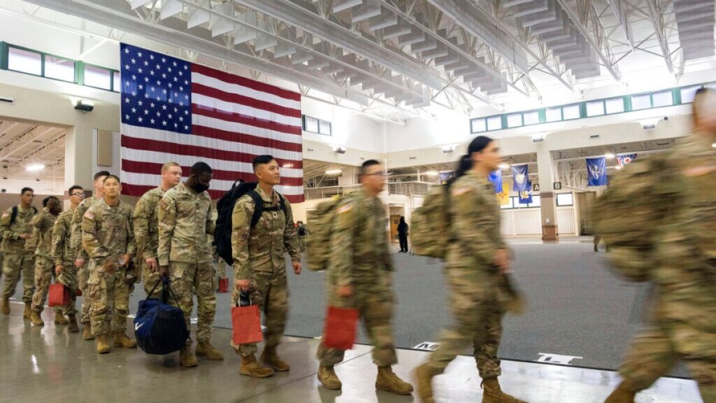 What’s behind the US army’s decision to raise enlistment age to 42? | Military News