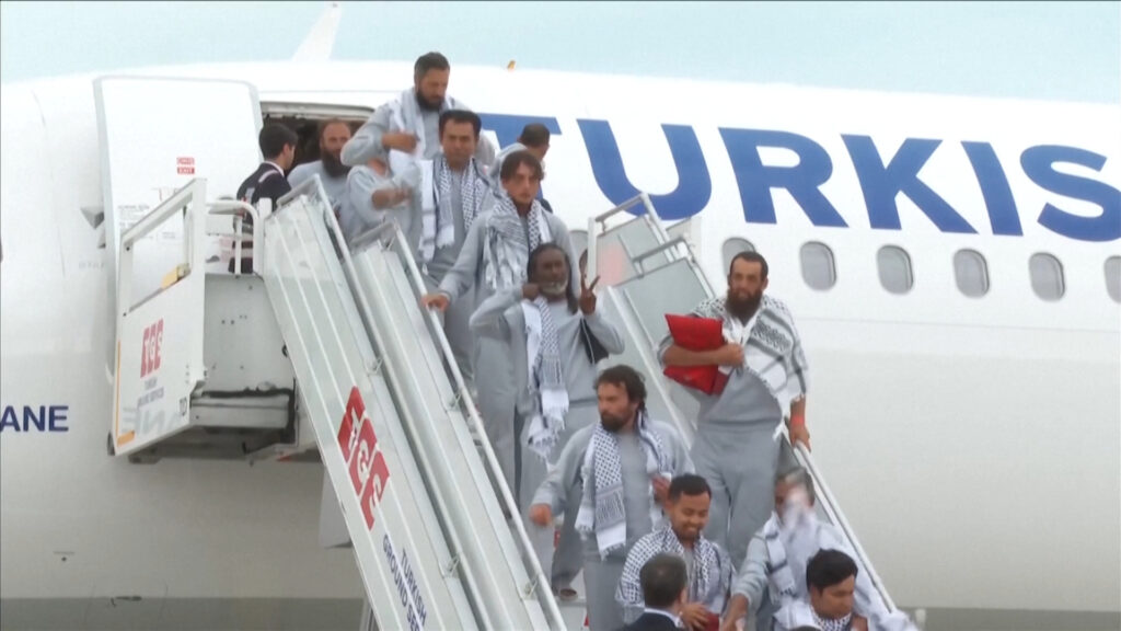 Flotilla activists recount Israeli violence as they arrive in Turkiye | Newsfeed