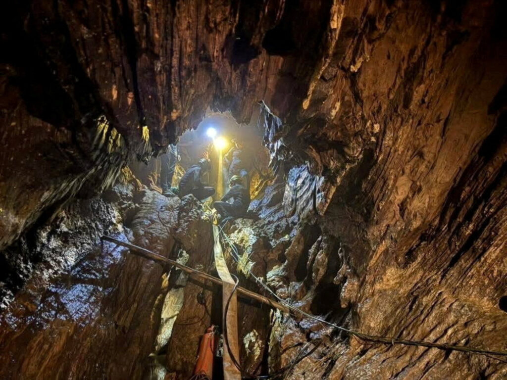 First survivor rescued from flooded cave in Laos | Newsfeed