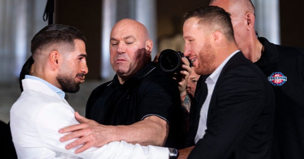 Topuria shoves Gaethje by Lincoln Memorial ahead of White House UFC event | Mixed Martial Arts News