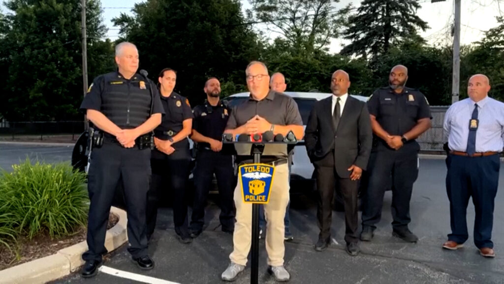 At least a dozen injured from shooting attack near Ohio festival | Police
