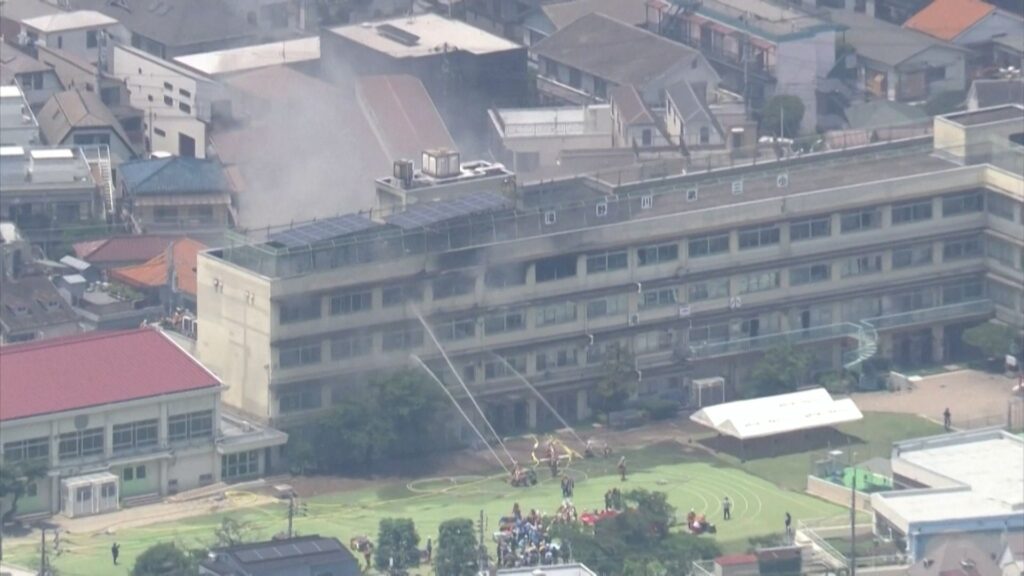 Dramatic rescue as fire rips through school in Japan | Newsfeed