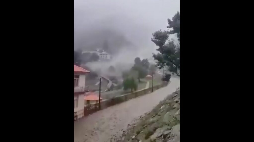 Moment terrifying floodwaters sweep through Afghan village | News