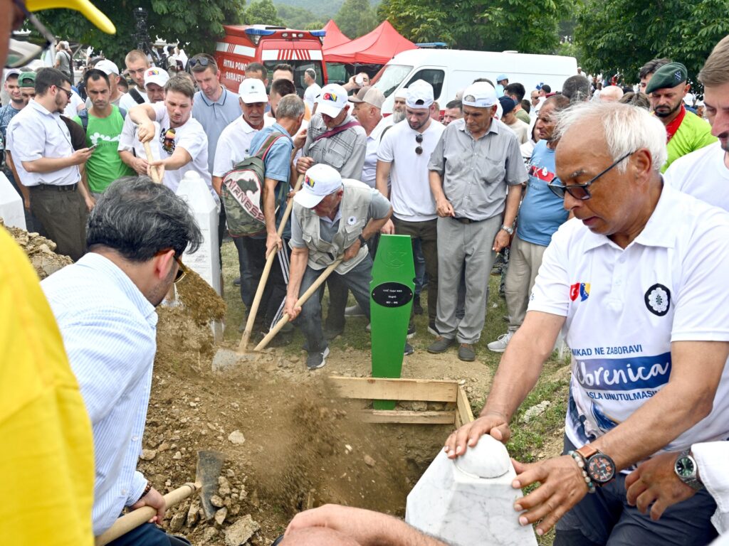 Thousands gather in Srebrenica to mark 31 years since genocide | Srebrenica genocide News
