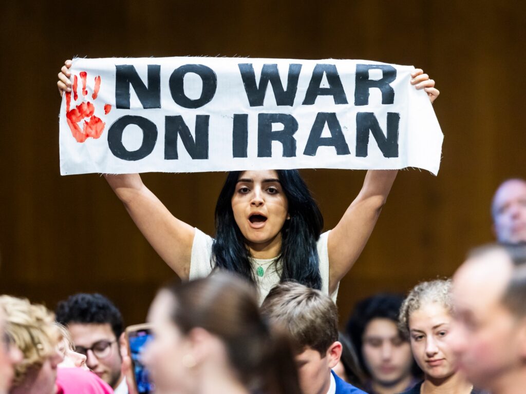US soldier who called for Trump impeachment facing military charges | Donald Trump News