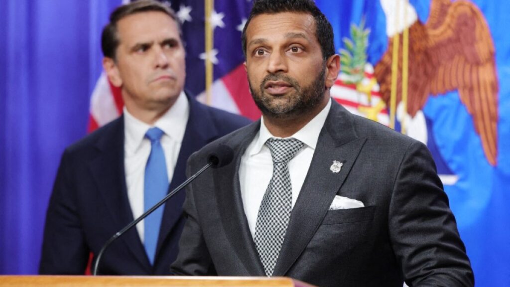 Trump administration arrests Southern Poverty Law Center expert for fraud | The Far Right News