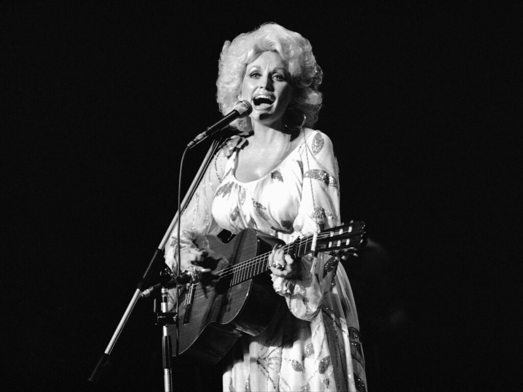 Dolly Parton, beloved US country music icon, dies at 80 | Obituaries News