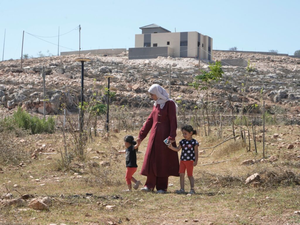 New Israeli roadblocks entrench siege of homes in West Bank’s Qusra | Israel-Palestine conflict News