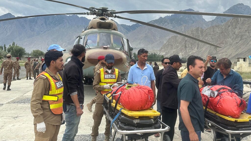 Bodies of climbers killed in avalanche retrieved from Broad Peak | Newsfeed