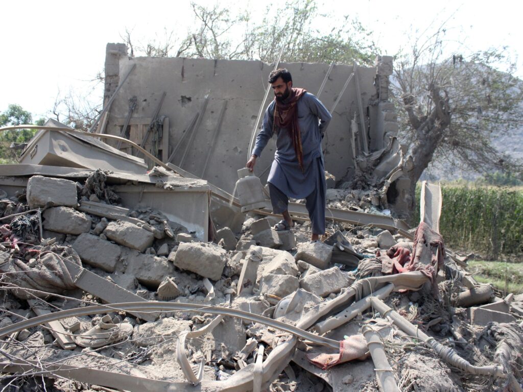 Pakistan says it launches air strikes on Afghanistan after drone attacks | Border Disputes News