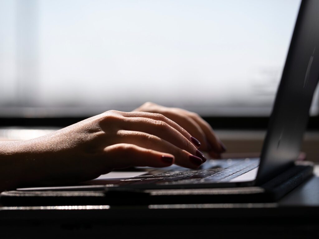 Anti-South Asian ‘hate speech’ has exploded online in US, report finds | Racism News