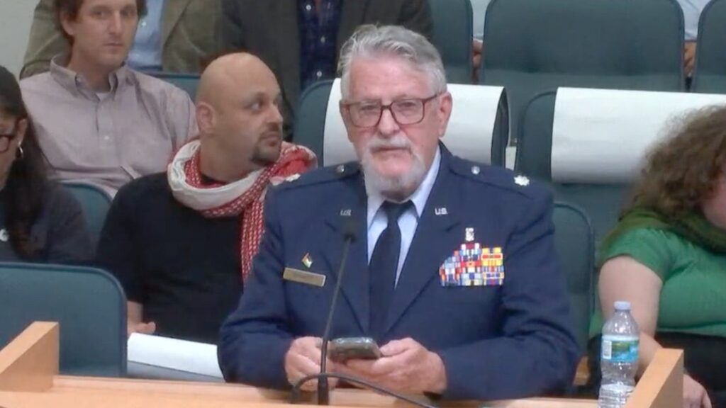 US Veteran told he is ‘embarrassing’ uniform over Israeli bonds stance | Israel-Palestine conflict