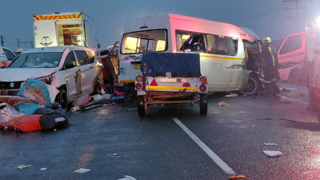 Multiple vehicle road crash in South Africa kills 21 | News