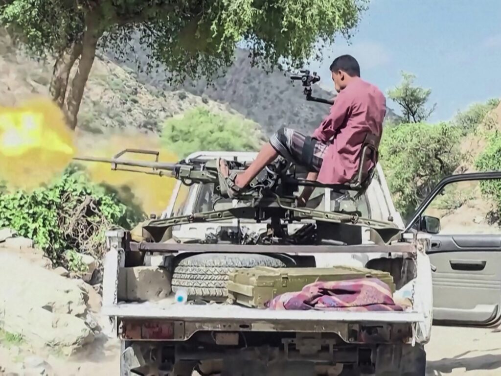 Yemeni government launches air strikes on Houthi positions | Houthis News