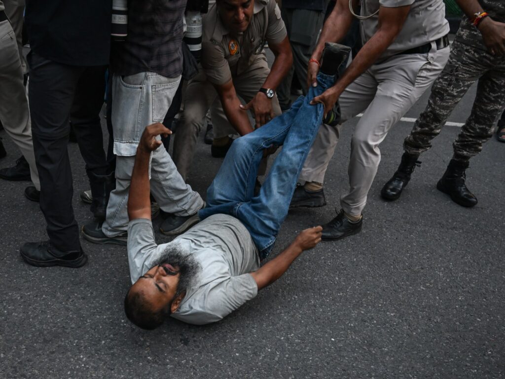 UN experts call on India to stop using ‘excessive force’ against protesters | Protests News