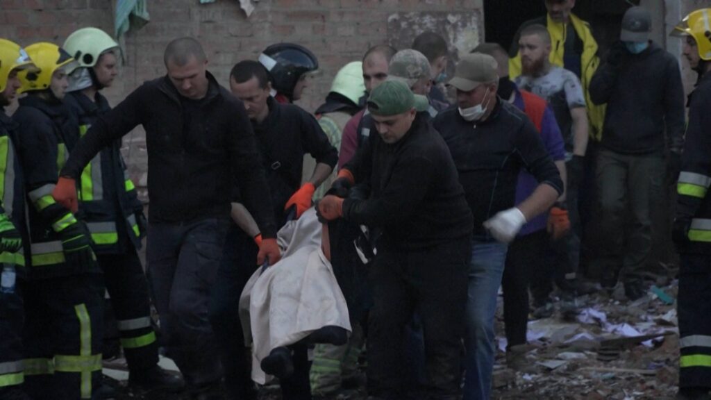 At least 24 killed as Russia launches massive attack on Ukraine | Newsfeed